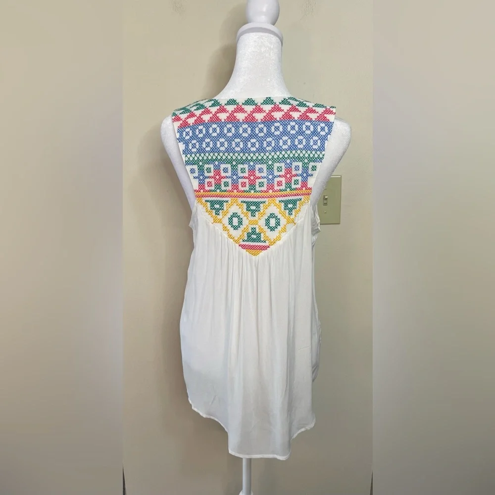 Lovestitch Women’s Bohemian Embroidery Tank Top V- Neck Size Medium. NWT - Picture 17 of 17
